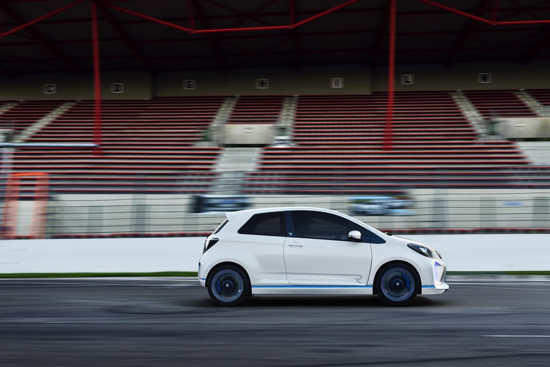 Frankfurt Motor Show 2013 – Toyota Eco Warrior