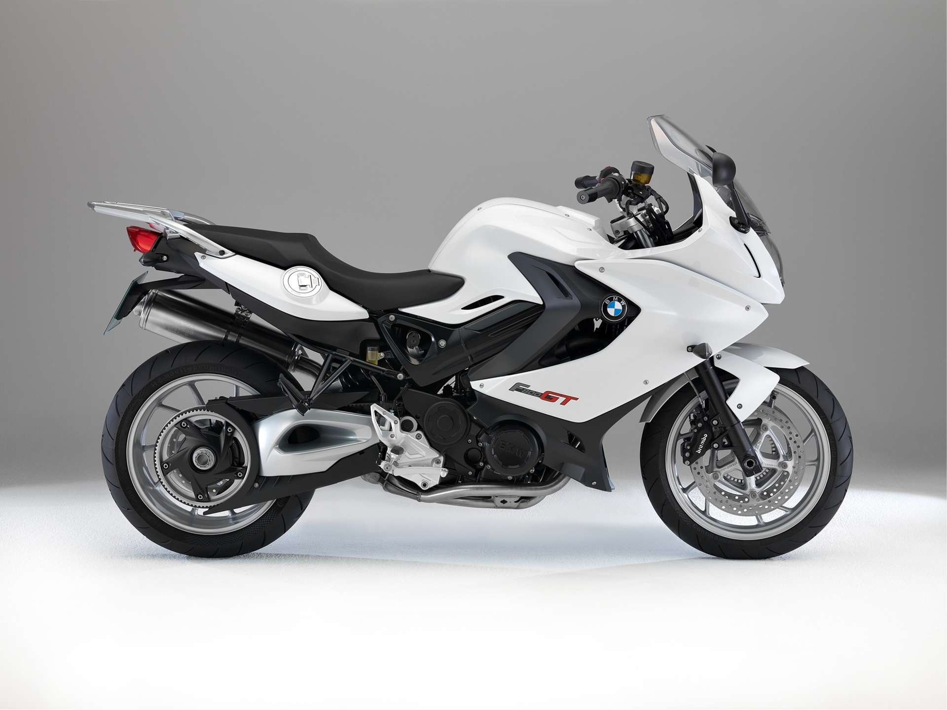 BMW F 800 GT Black White
