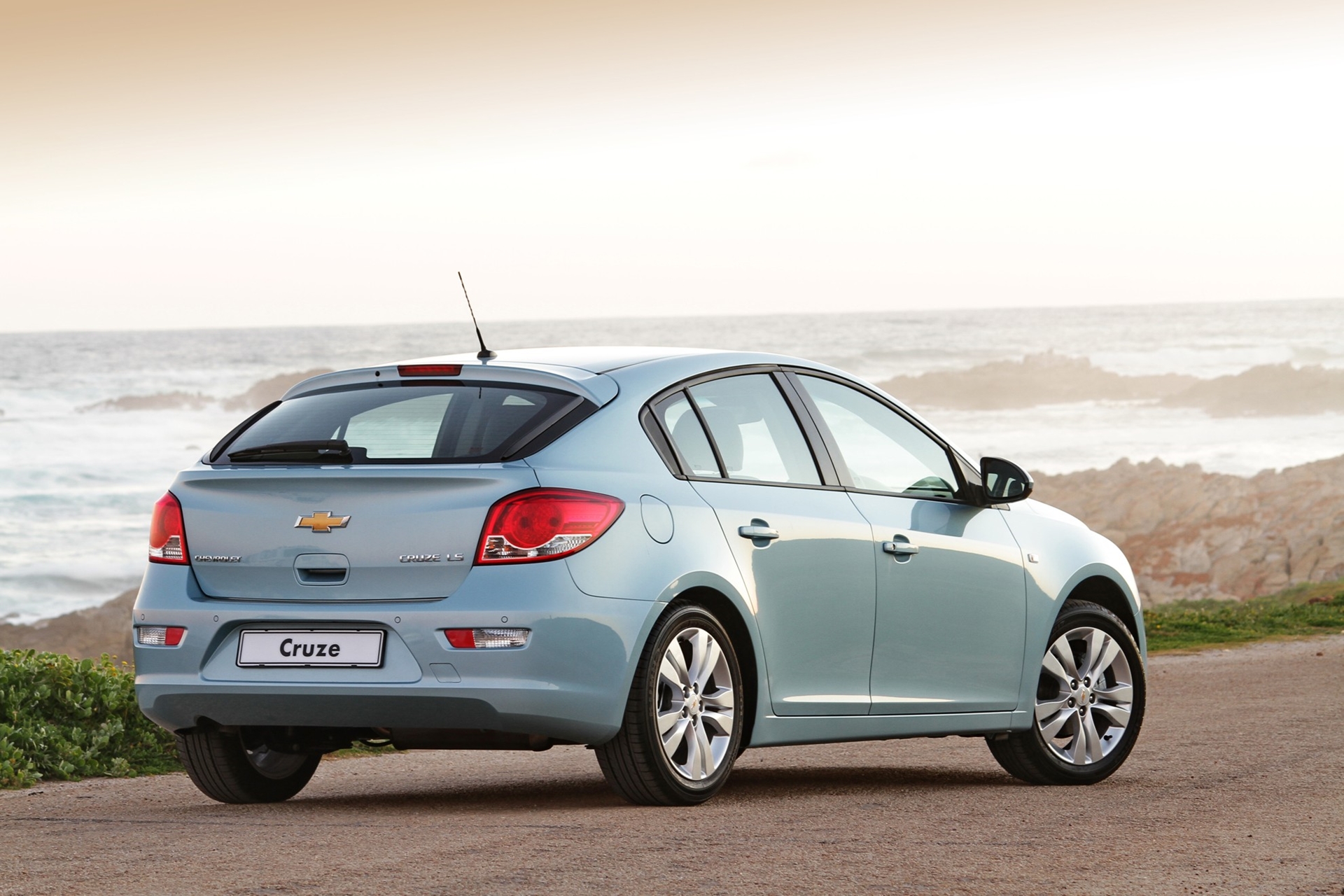 Chevrolet Sales October 2012