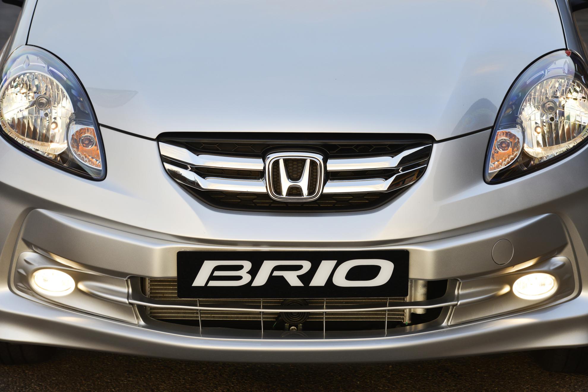 Honda brio 17