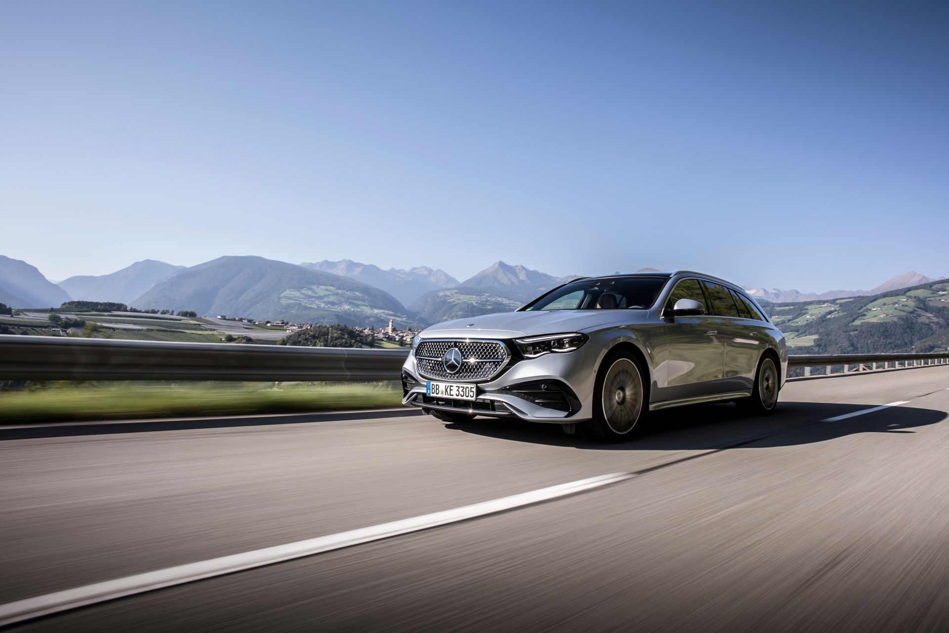 Mercedes benz uk announces pricing and specification of new e class estate