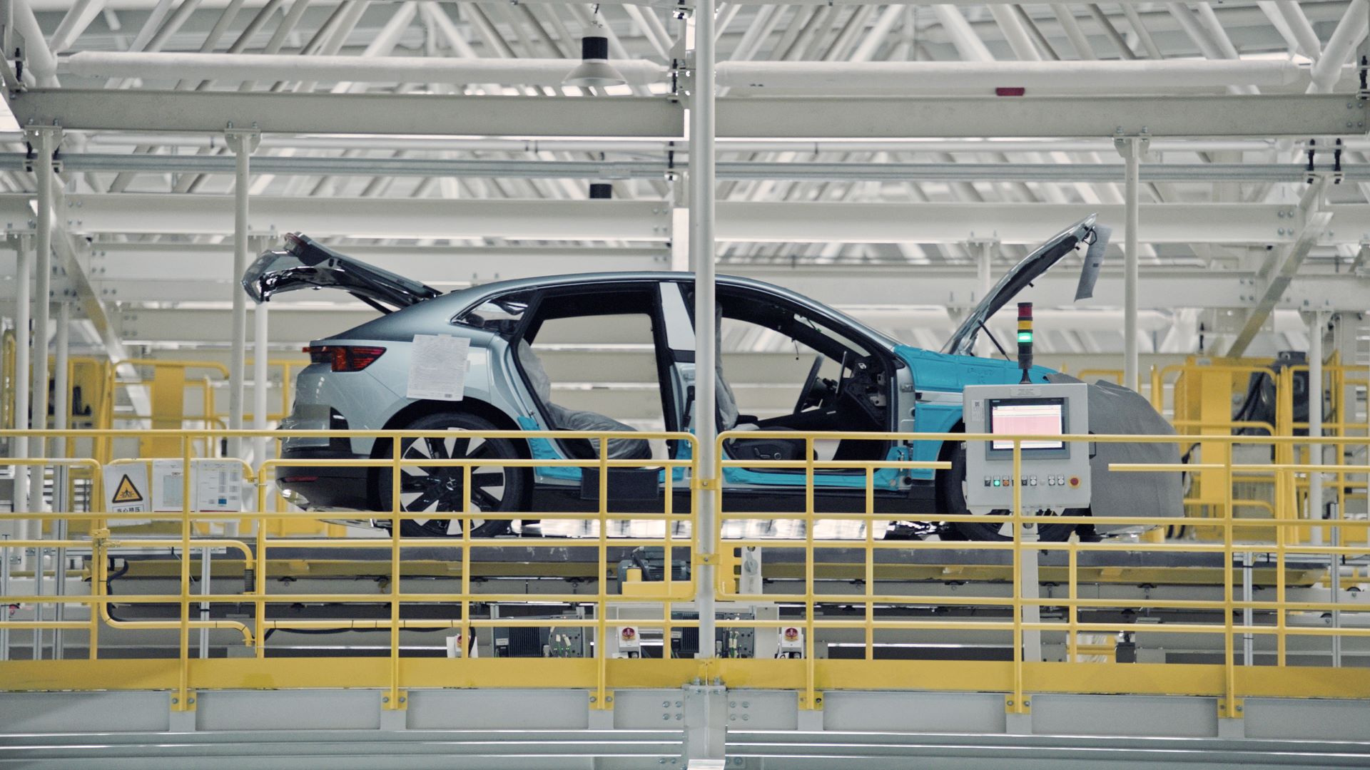 Polestar expands manufacturing footprint to south korea with production of polestar 4 set to start in busan in 2025