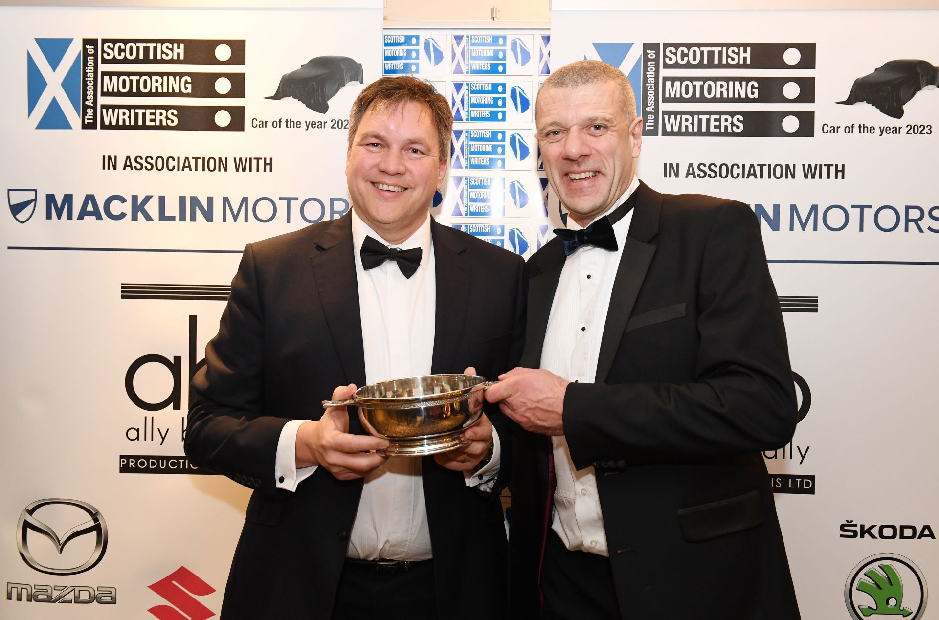 Bridge of weir wins design and innovation award at scottish car of the year celebration