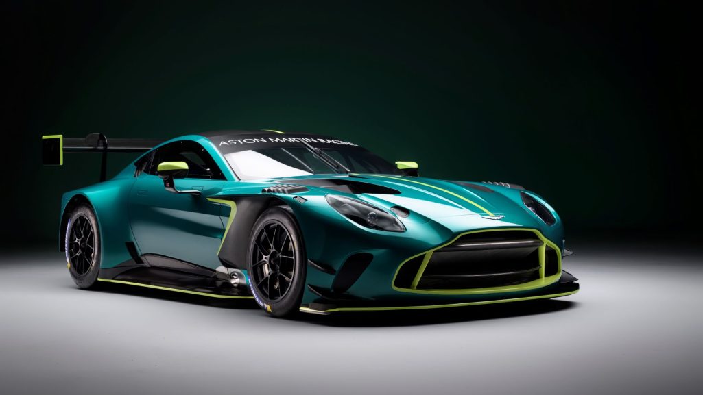 State of the art aston martin vantage gt3 spearheads new era in top flight gt racing