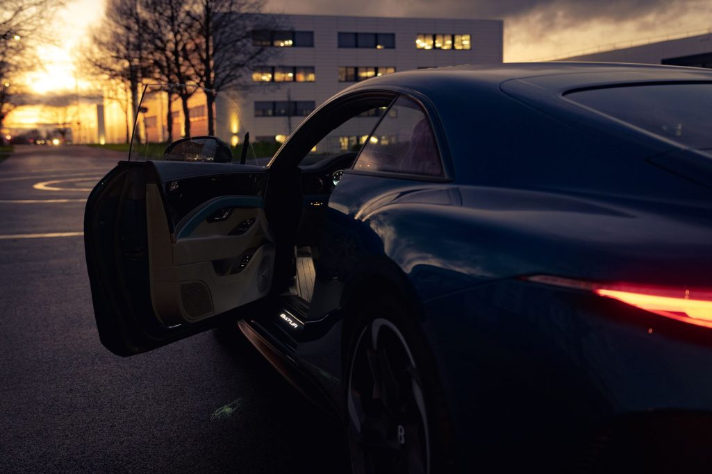 Batur introduces light sculpture the first step in digital personalisation