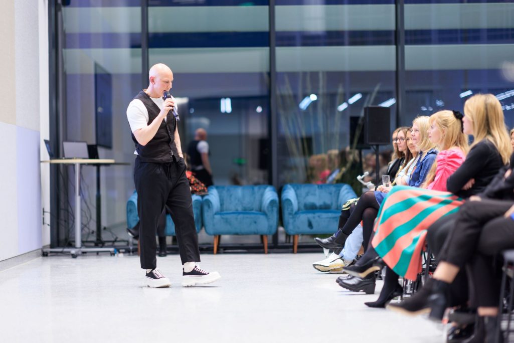 Subaru uk ltd and international motors ltd celebrate international womens day