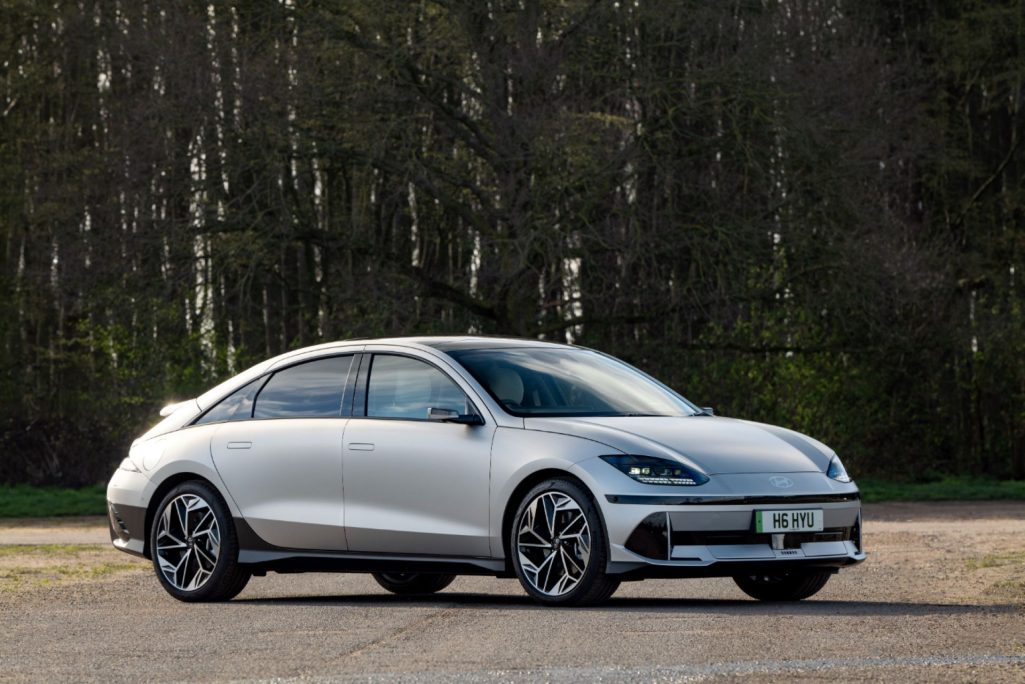 Hyundai ioniq 6 wins best ev executive car at great british fleet awards