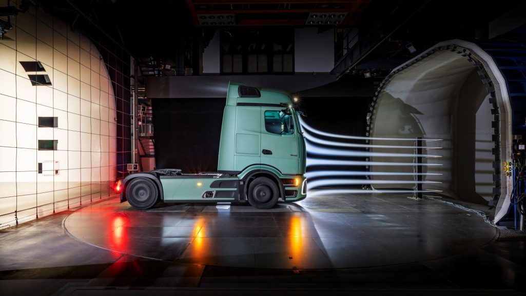 Mercedes benz elevates heavy duty trucking with the innovative actros l