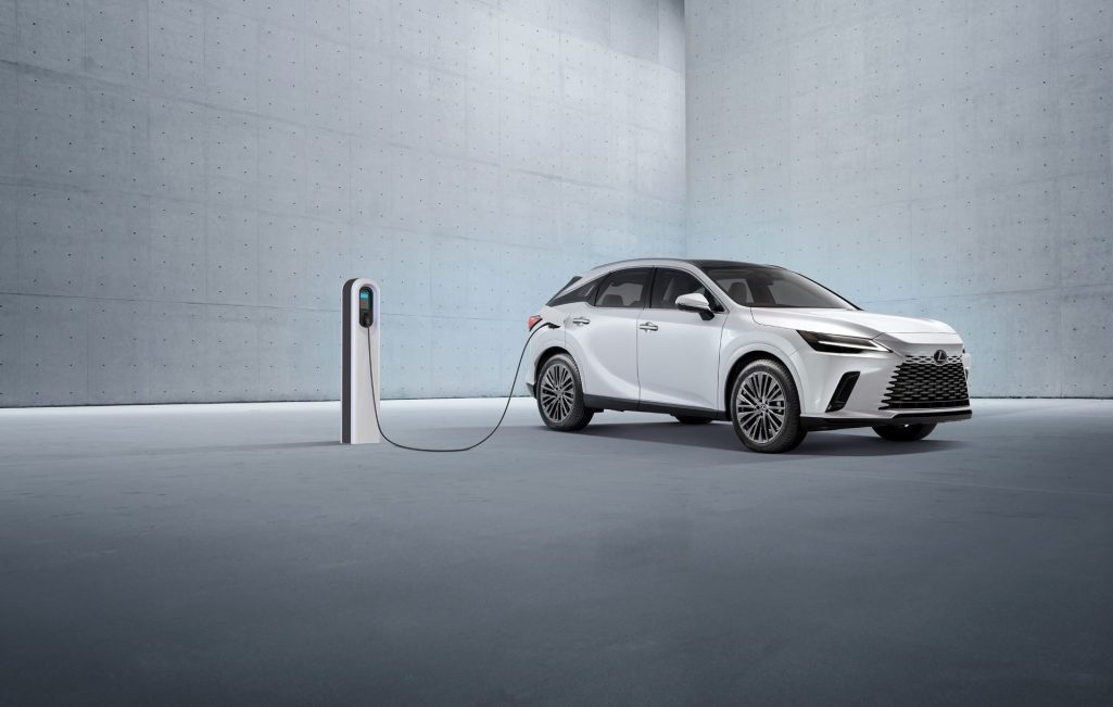 Lexus Honors Excellence At Rmb Latitudes Art Fair With Best Stand Trophy