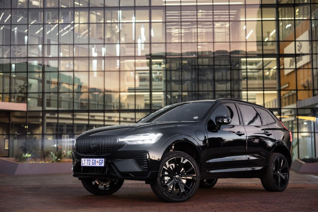 Article Volvo Xc60 Black Edition A Blend Of Luxury Exclusivity And Performance