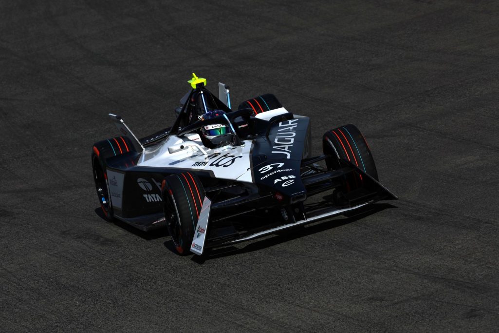 Jaguar Tcs Racing Gen3 Thrills Goodwood Ahead Of Formula E Finale