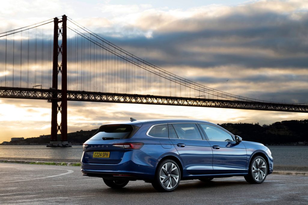The Next Level Introducing The Skoda Superb Iv With 84 Miles Electric Range