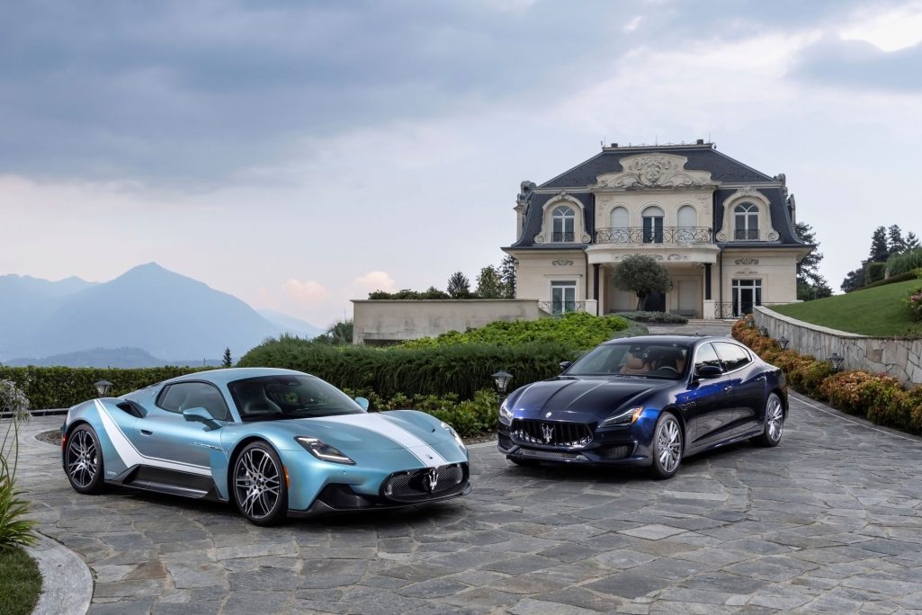 Maserati Unveils Final Quattroporte And Spectacular Mc20 Iris At Lake Maggiore