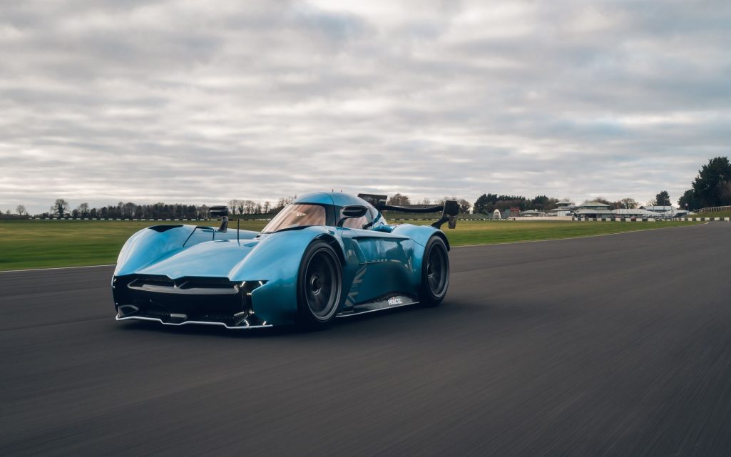 Mcmurtry Speirling Pure Shattering Records At Castle Combe Circuit