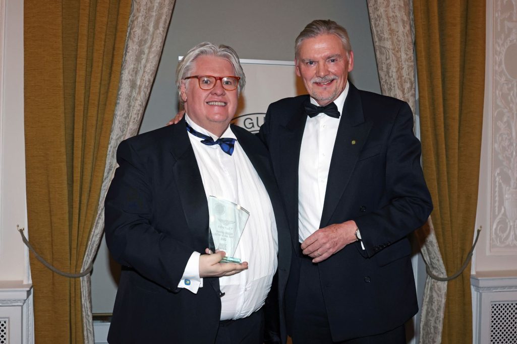 Guild Of Motoring Writers Editors Eligible For Prestigious Bentley Award 500 Cash Prize And Three Days To Enter