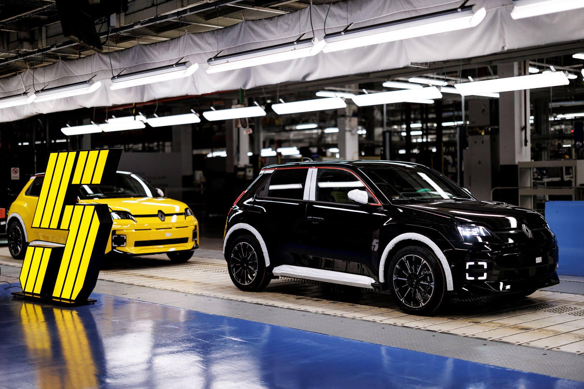 Ampere Speeds Ahead Revolutionizing Europes Electric Vehicle Market In Record Time