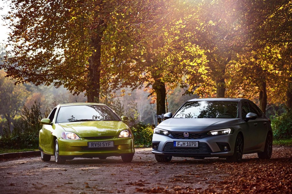 Hondas Silver Tribute Celebrating 25 Years Of Hybrid Innovation With The Worlds Most Silver Civic Ehev