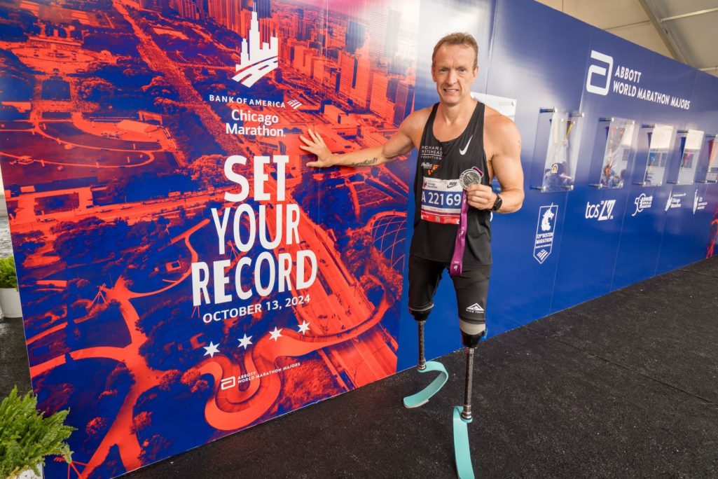 Richard Whitehead Mbe Sets New Guinness World Record At Chicago Marathon With Support From Custom Nissan Ariya