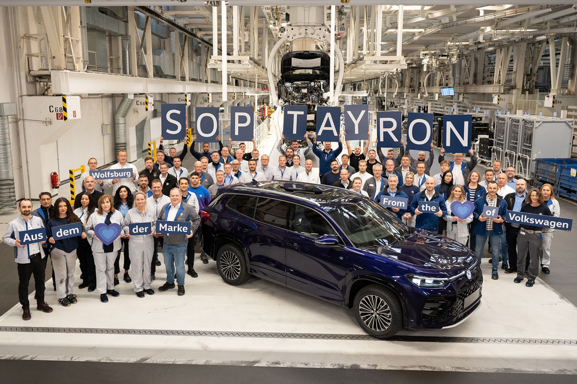 Volkswagen Wolfsburg Celebrates The Start Of Tayron Series Production A New Era For The Iconic Plant