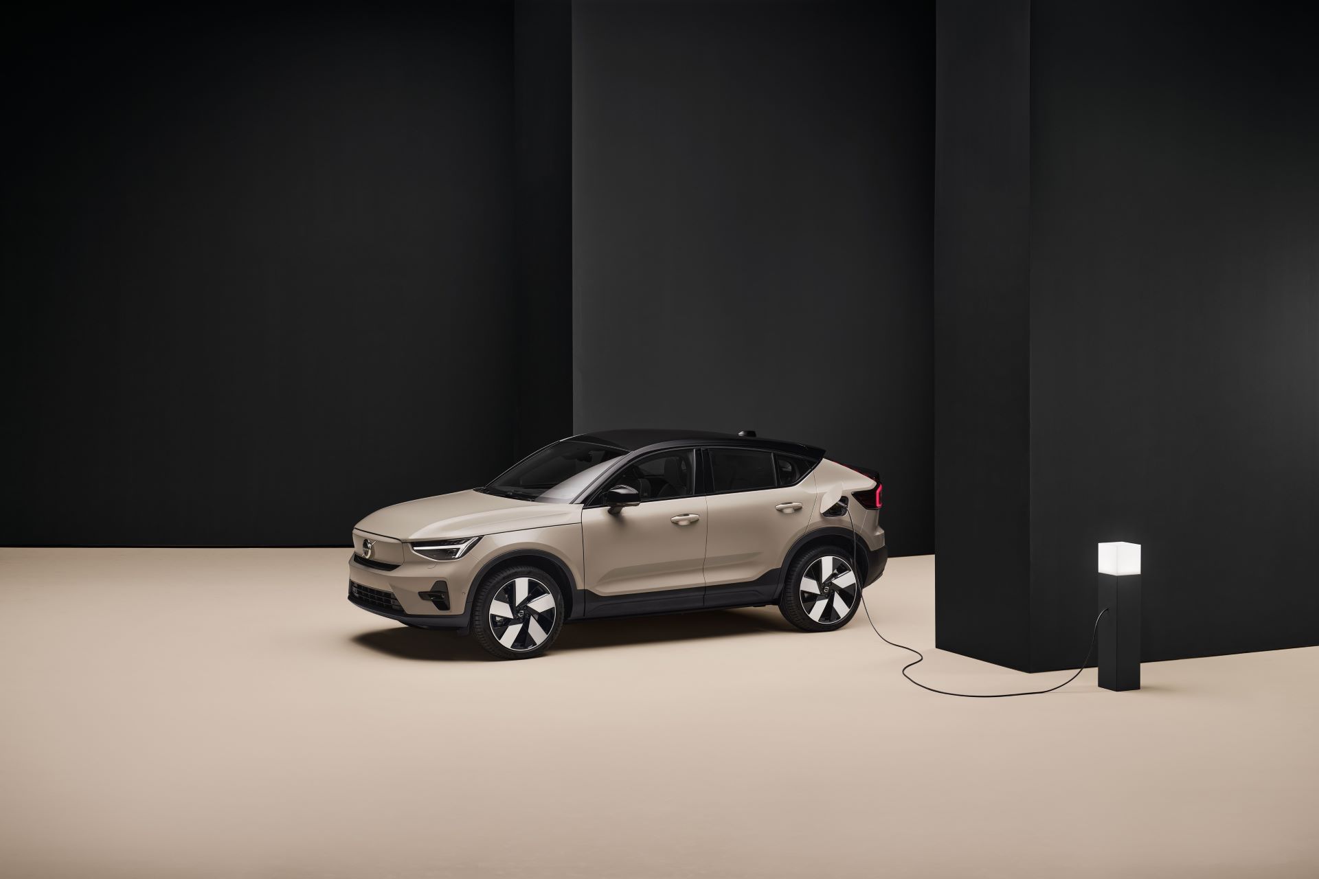 Volvo Car South Africa Introduces Exclusive Ev Ownership Benefits