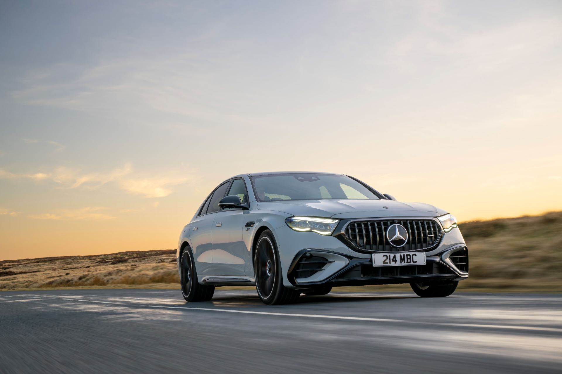 Milestone Momentum Mercedes Benz Uk Hits 100 000 Private Sales Under Agency Model As Amg And Phev Demand Surges