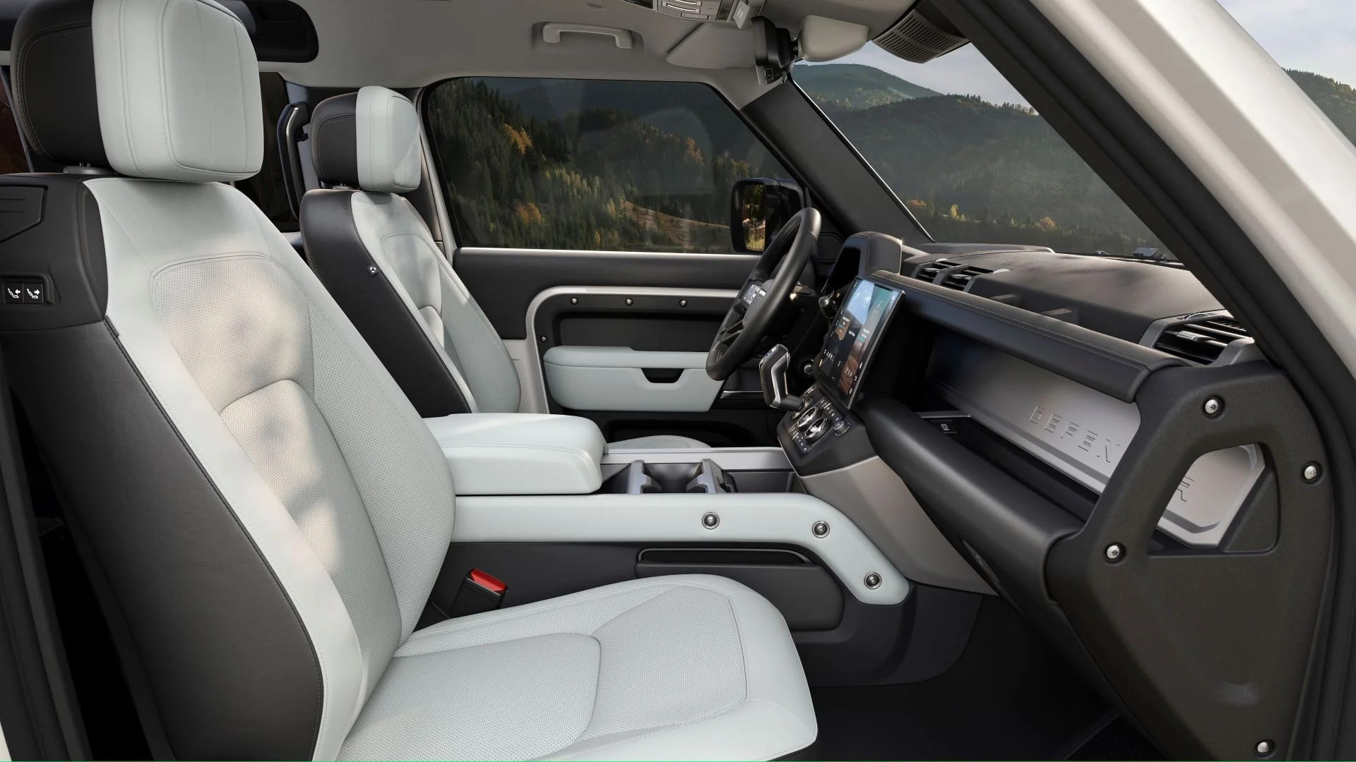 Defender Reimagined The Iconic 4x4 Evolves With New Design Tech And Trail Blazing Capability 1