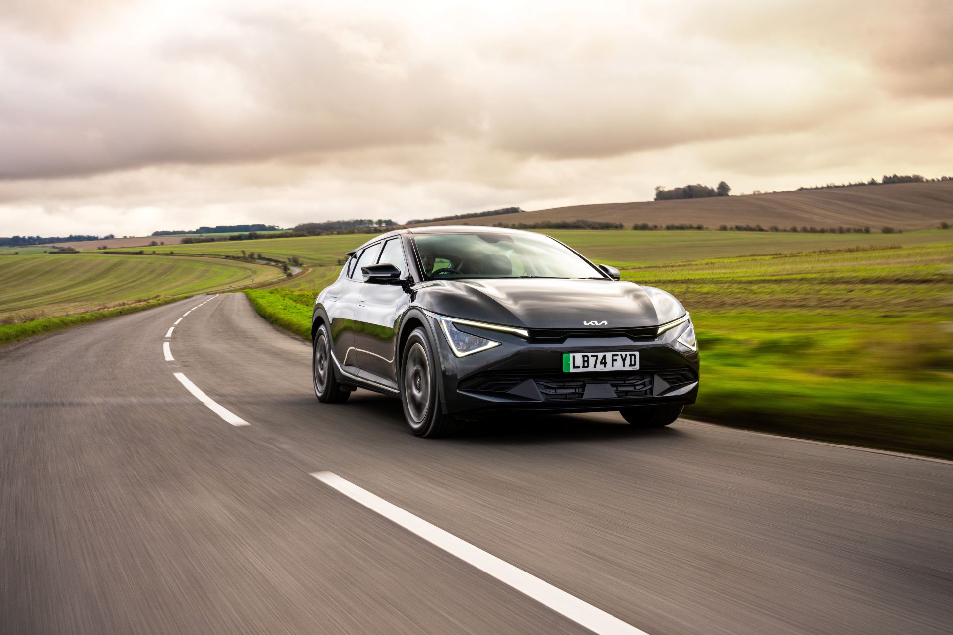 Kia Introduces New Ev6 Air With Standard Range Battery Affordable Practical And Packed With Premium Features