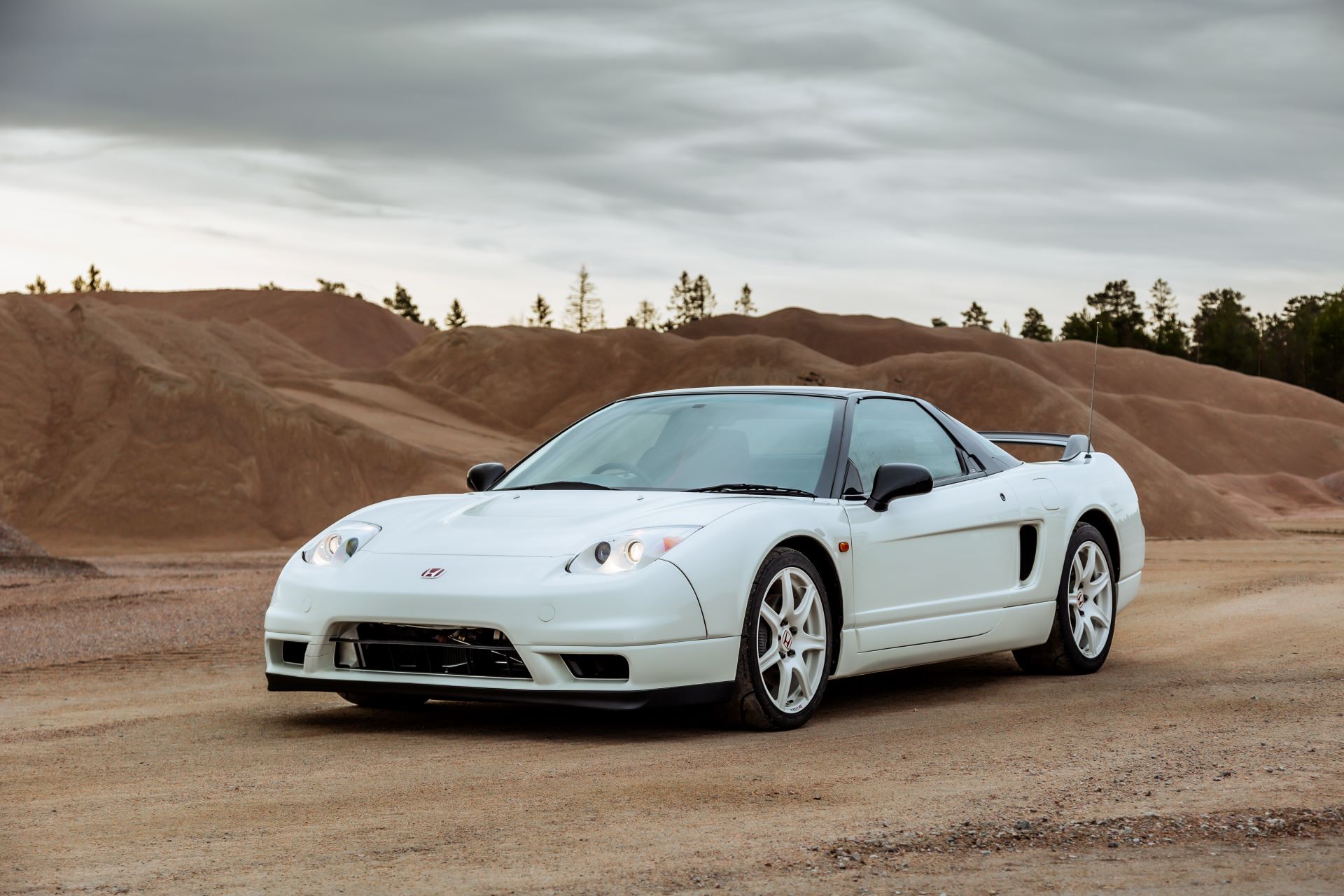 Rare Honda NSX-R Shines on Track Ahead of Historic Villa d’Este Auction