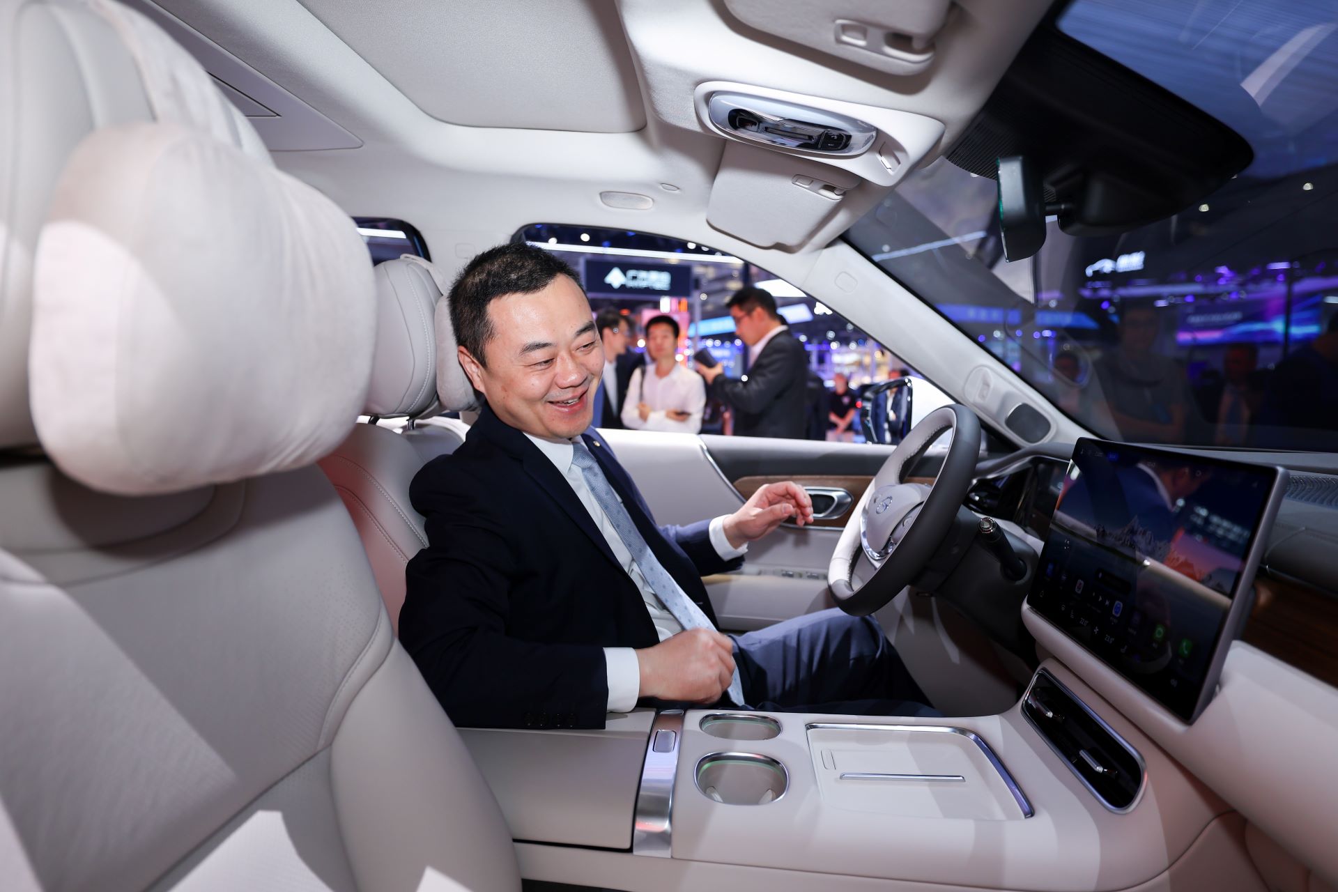 Reimagining The Future With Full Scenario Ai Mobility Gacs Vision Unveiled At Auto Shanghai 2025