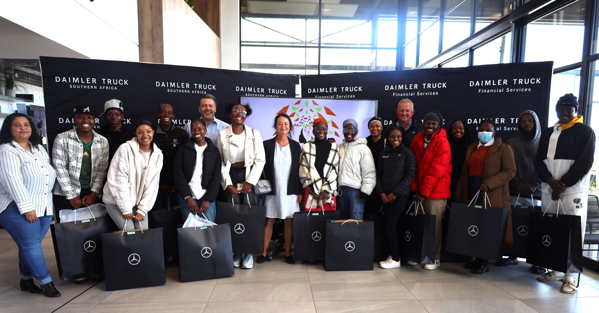 Driving Dreams Forward Daimler Truck Sa And Financial Services Empower Alexandra Youth Through Sizanani Mentorship Programme