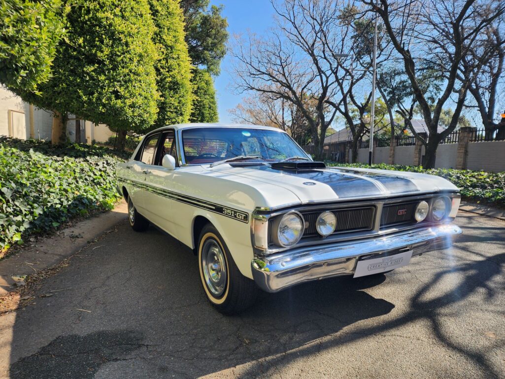 V8 Icons And Local Legends Headline Creative Rides Winter Auction
