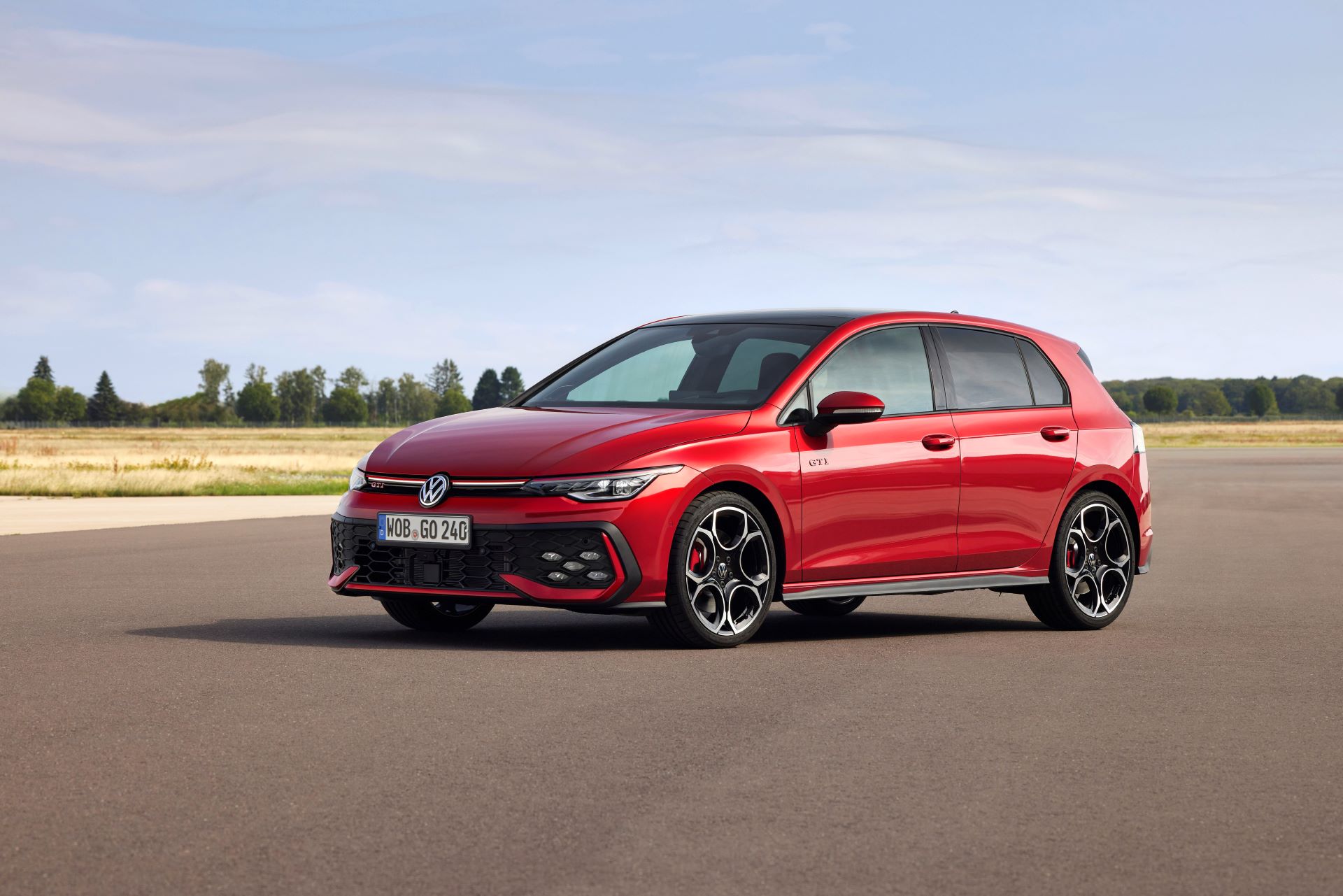 The New Volkswagen Golf Gti Sharper Faster And More Dynamic