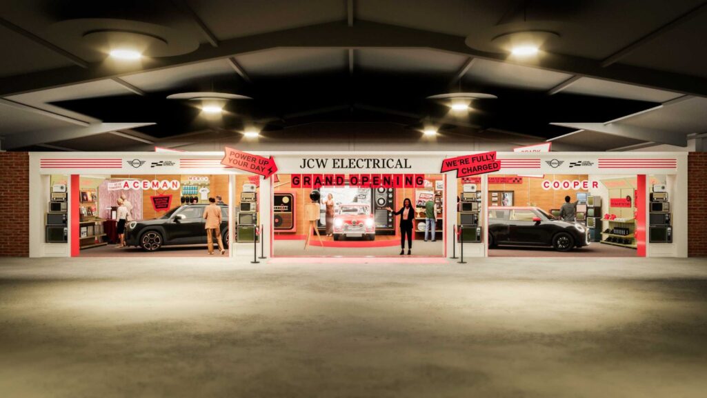 Mini Celebrates Racing Legacy With 1960s Inspired Jwc Electrical Experience At Goodwood Revival 2025