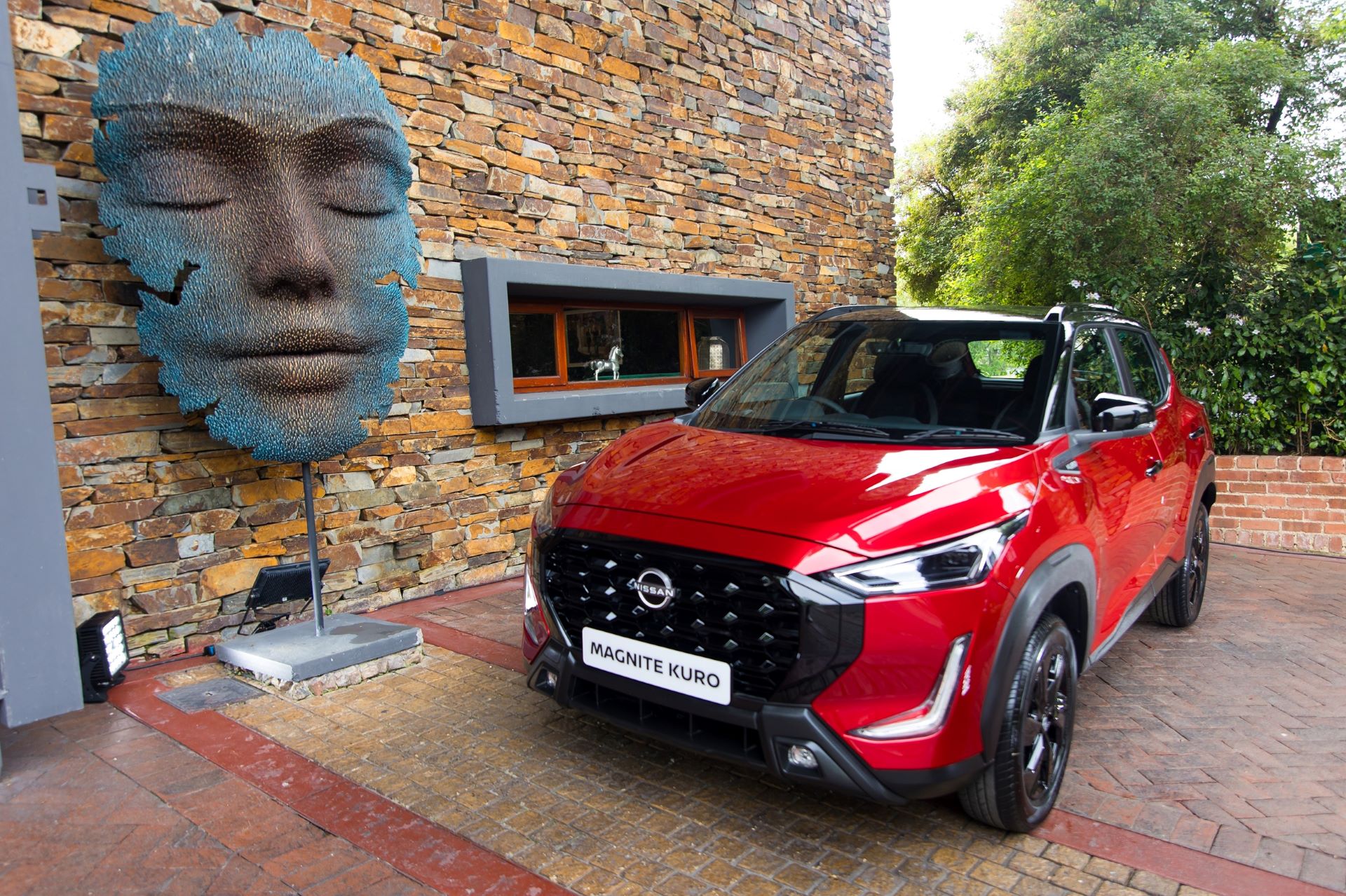 Nissan South Africa Expands Its Suv Lineup With New X Trail And Limited Edition Magnite Kuro