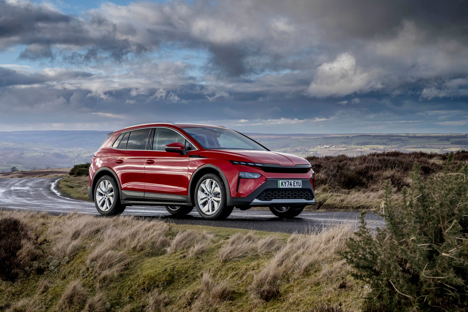 Skoda Elroq Named Medium Suv Of The Year At 2025 Business Car Awards
