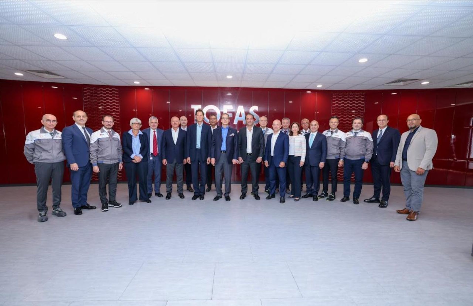 Stellantis Reinforces Strategic Partnership With Trkiye During Executive Visit