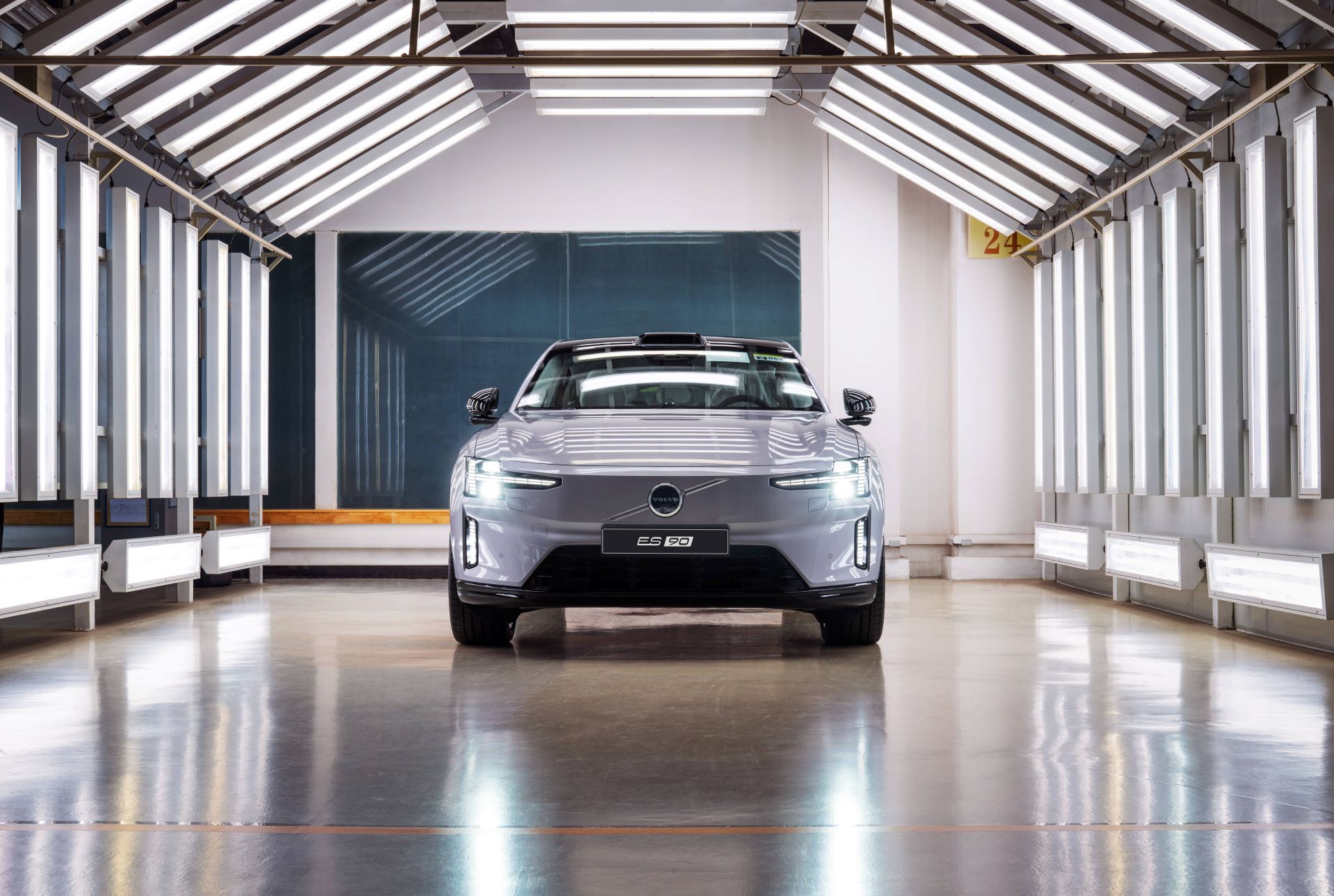 Volvo Cars Ushers In A New Era With The Production Of The All Electric Es90