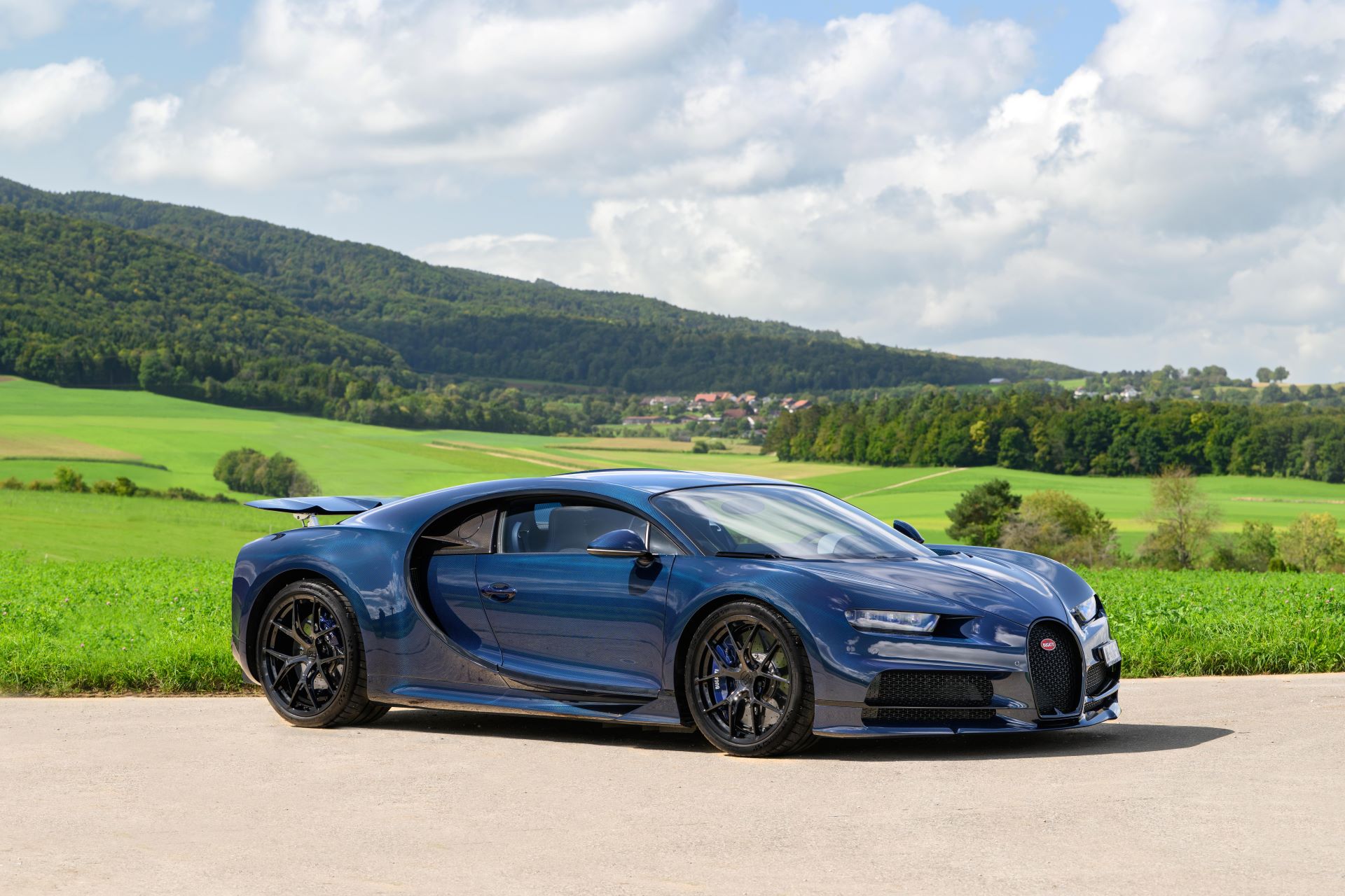 Icons Of Speed And Style Broad Arrows Zrich Auction Showcases The Pinnacle Of Supercar History