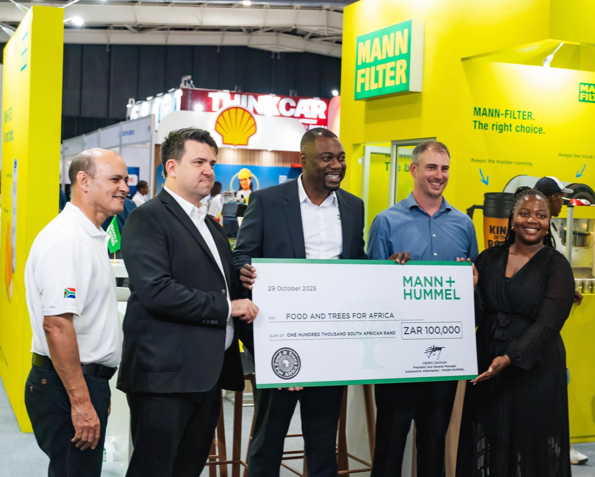 Mannhummel strengthens its commitment to sustainability in africa with donation to food trees for africa