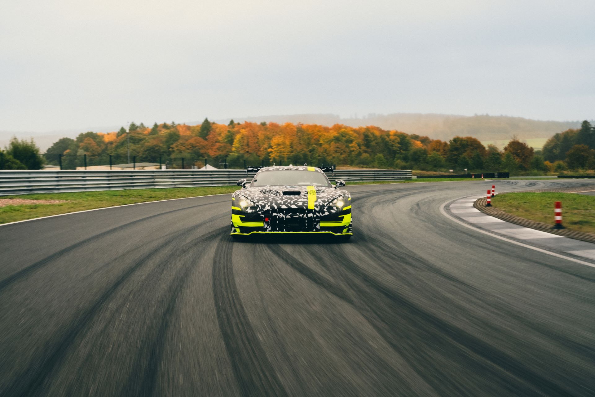 Pushing limits the concept amg gt track sport
