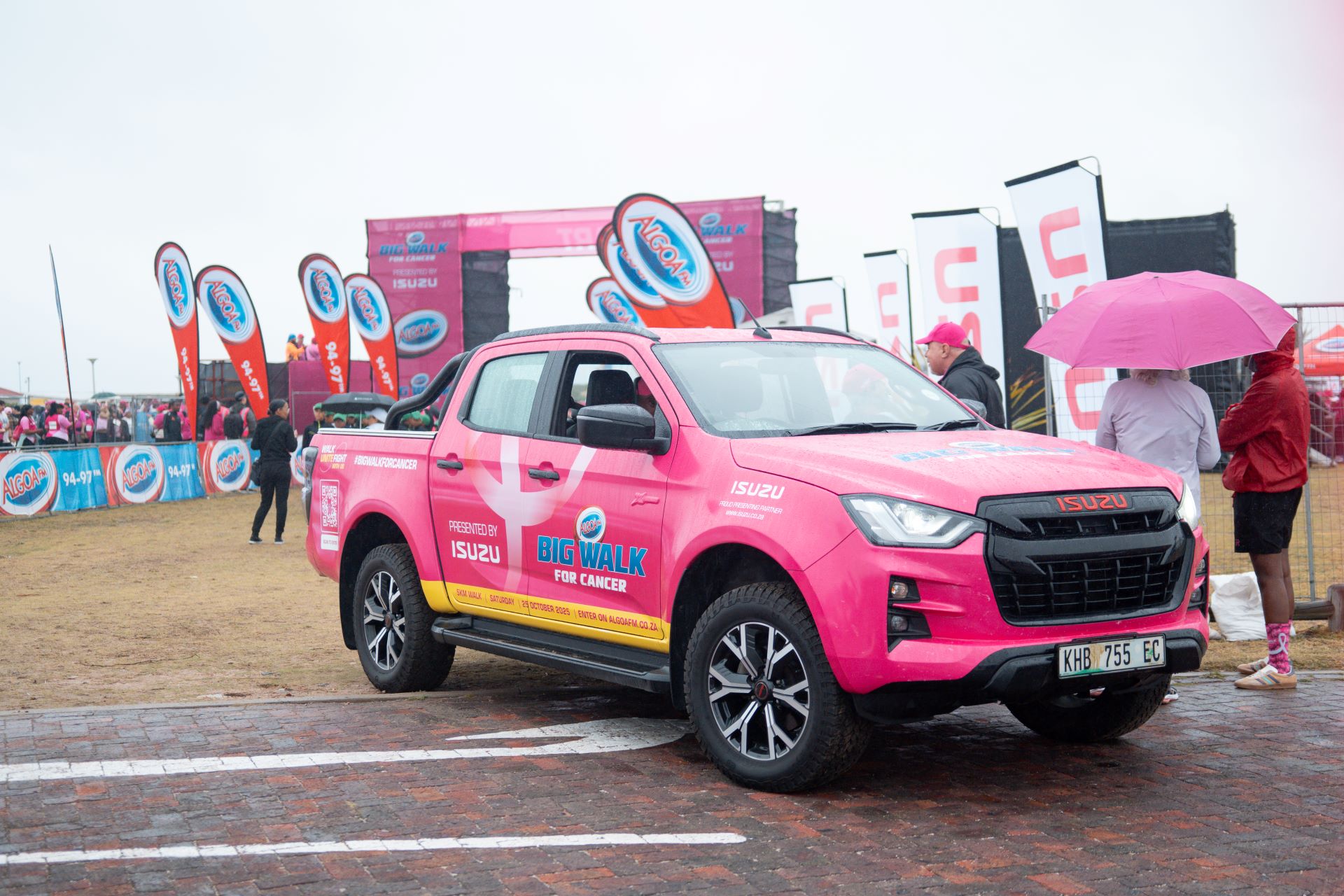 Record breaking turnout for 2025 algoa fm big walk for cancer powered by isuzu motors south africa