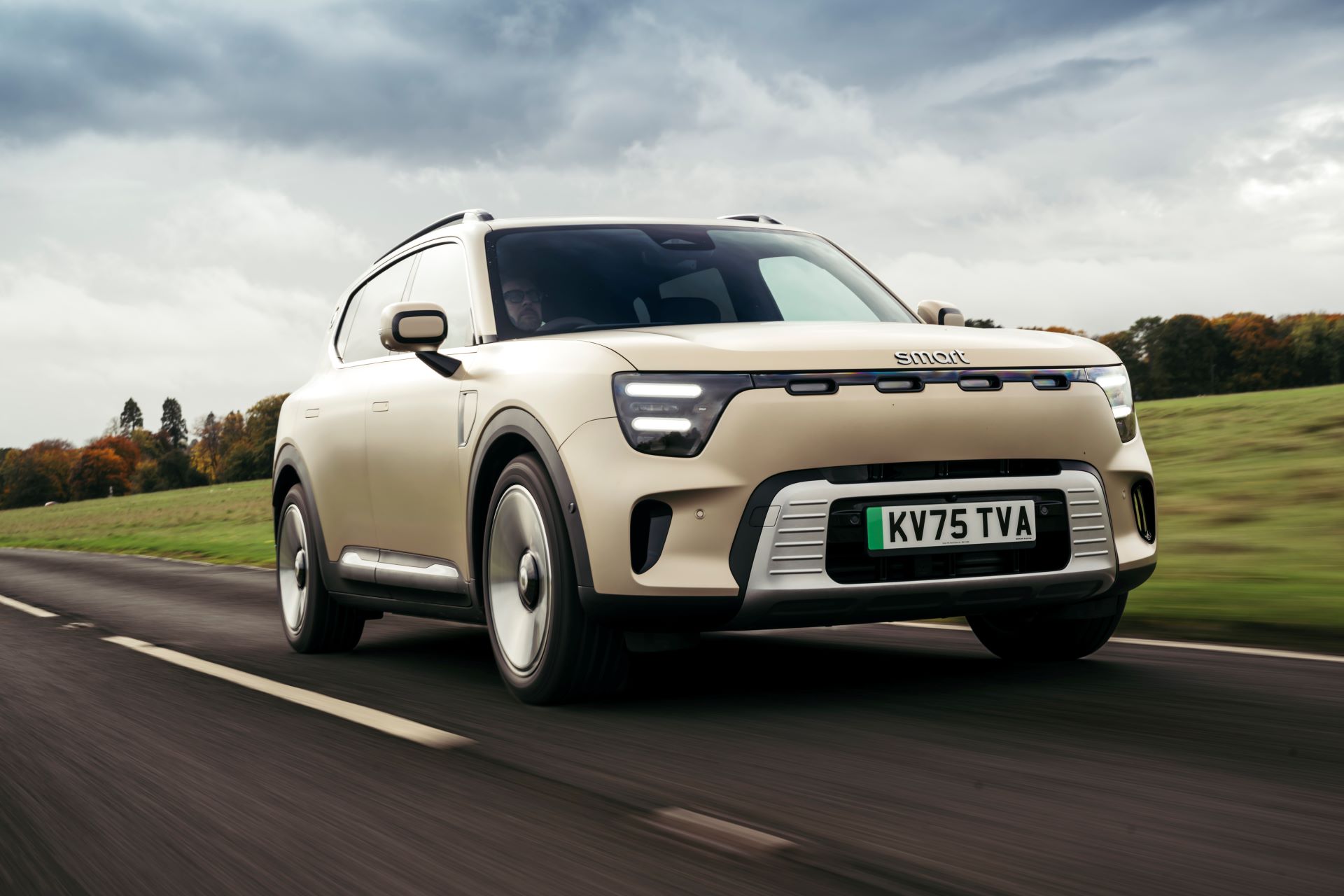 Smart 5 launches in the uk the brands most advanced and versatile suv yet