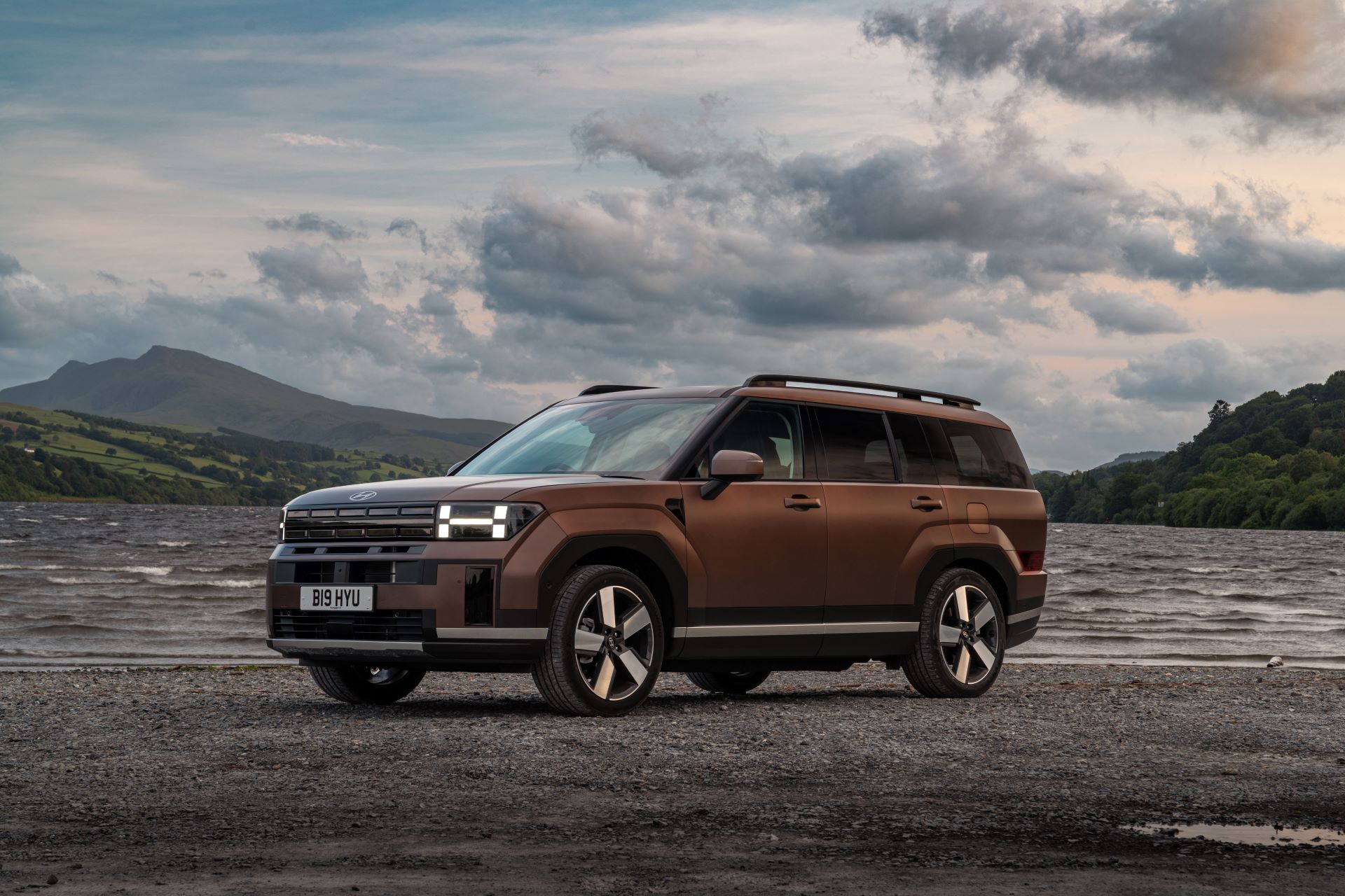 Hyundai Celebrates Double Victory at What Car? Awards 2026