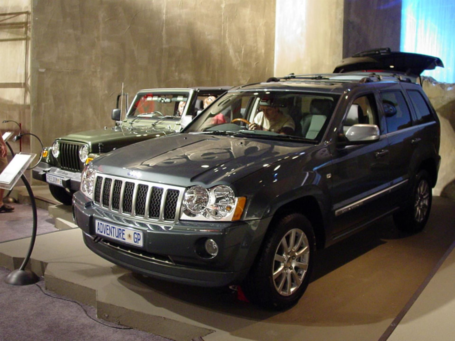 2006 Jeep Grand Cherokee SRT8
