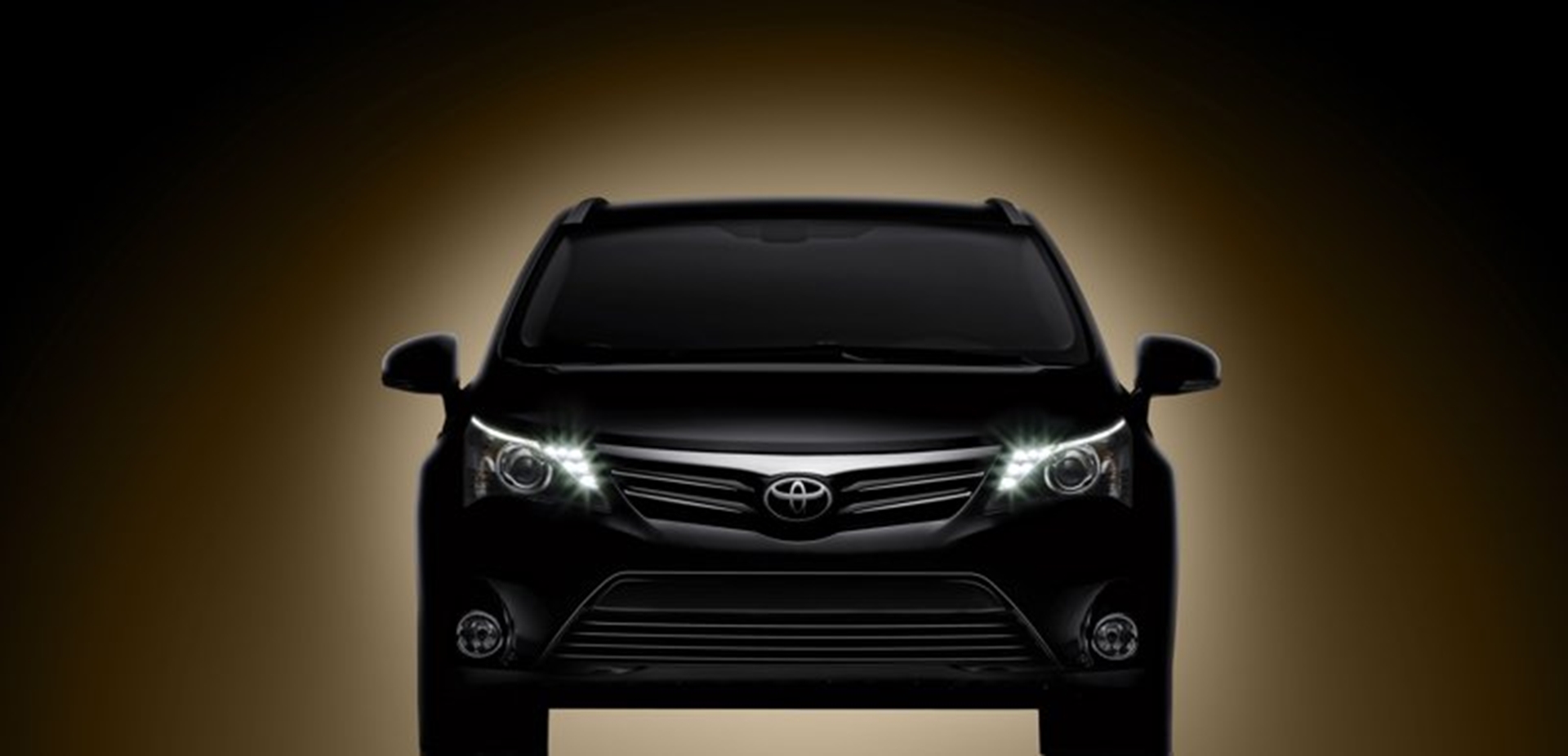 TOYOTA PRESENTS NEW AVENSIS AND PRIUS FAMILY WORLD PREMIERES AT 2011 FRANKFURT MOTOR SHOW