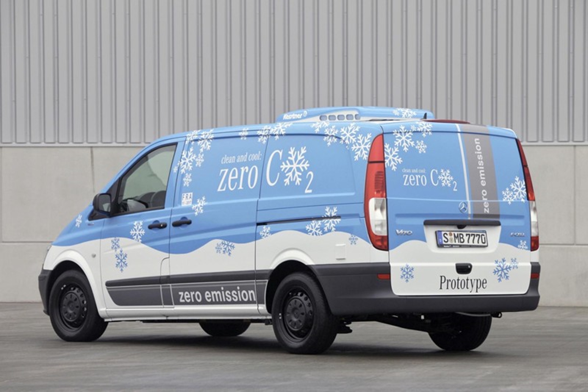 Mercedes-Benz showcases the Vito E-CELL at the Post Expo in Stuttgart