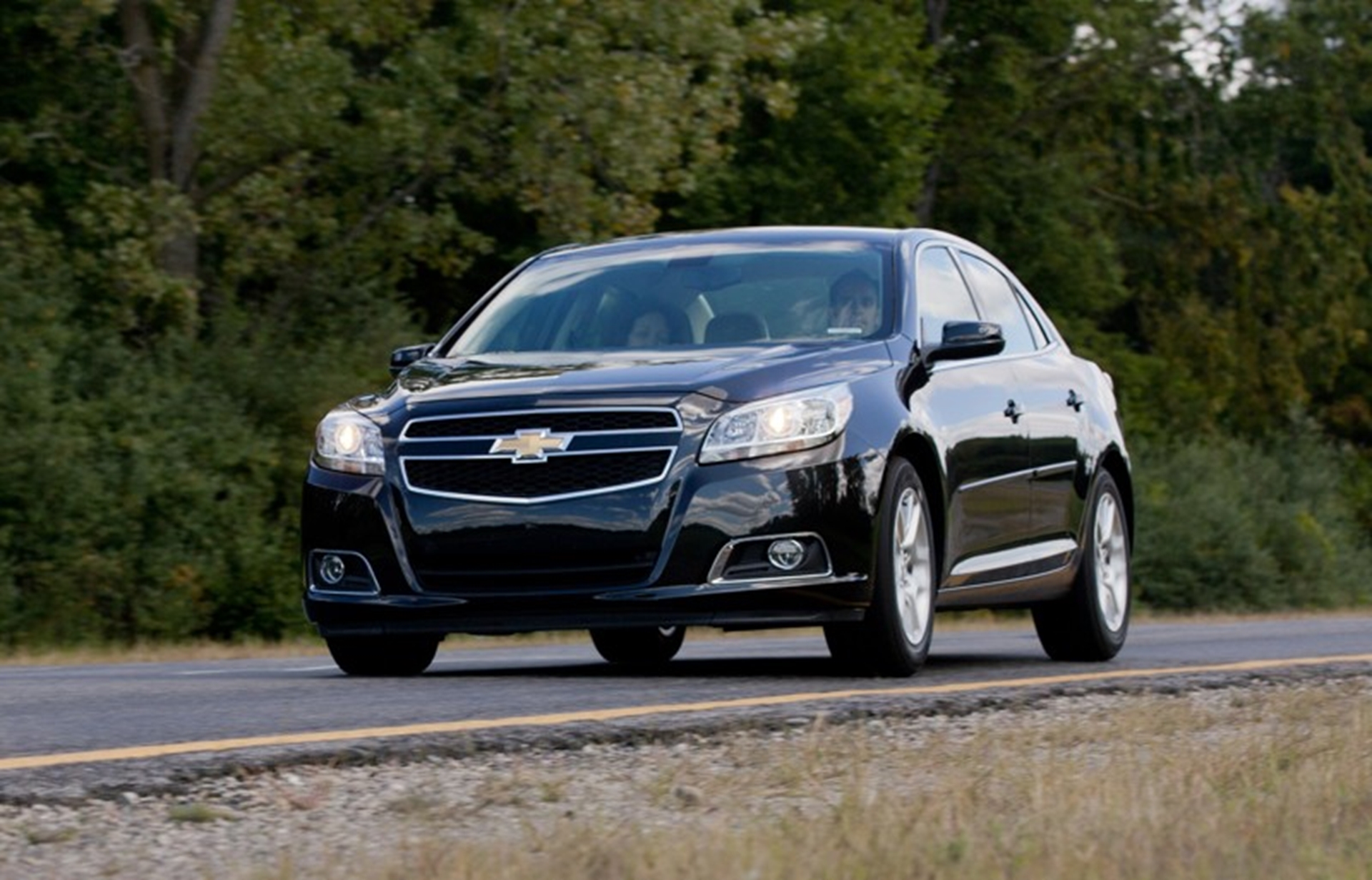 2013 Chevrolet Malibu Aims for World-Class Safety
