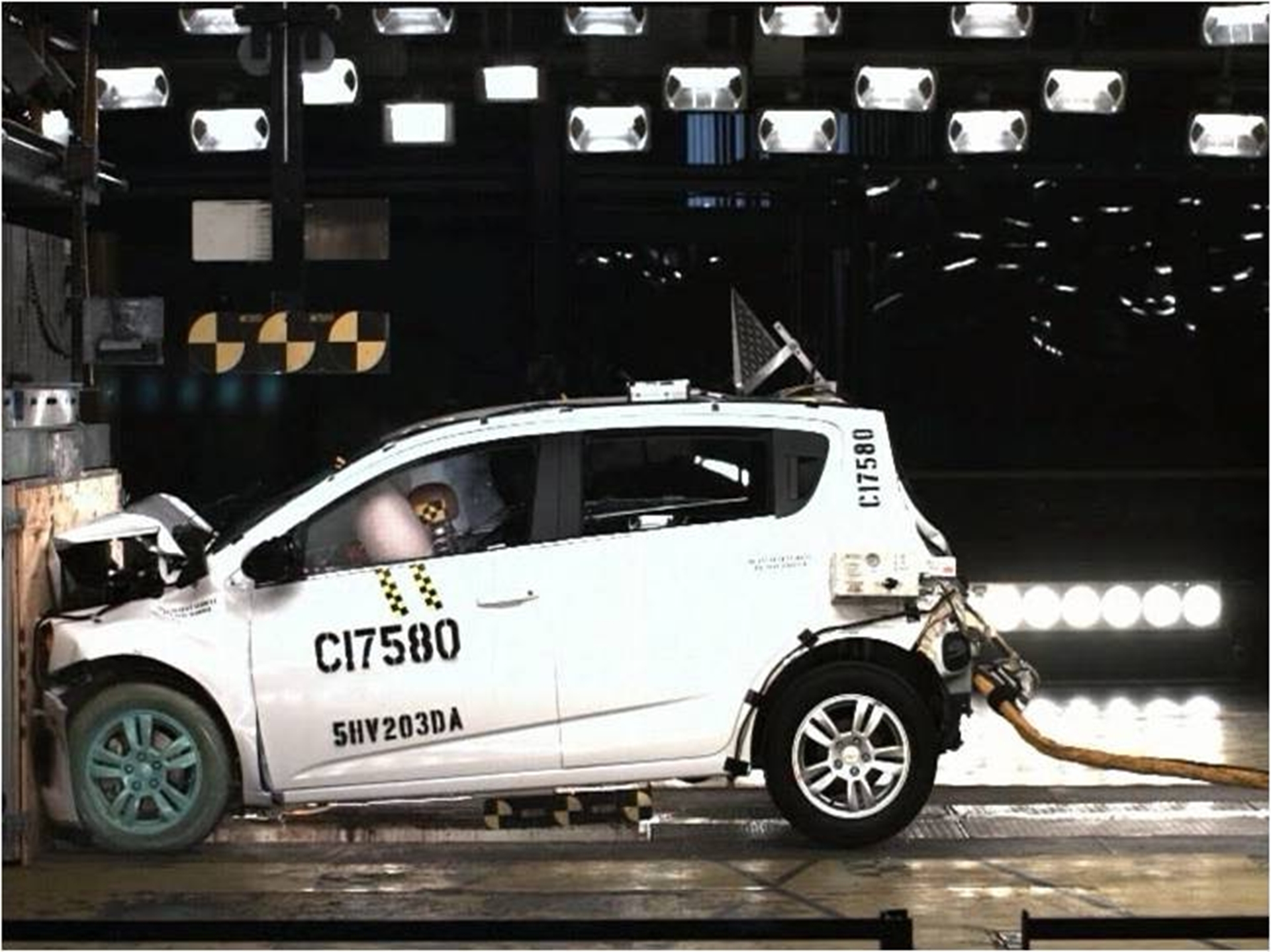 2012 Chevrolet Sonic Models Get Top Safety Ratings