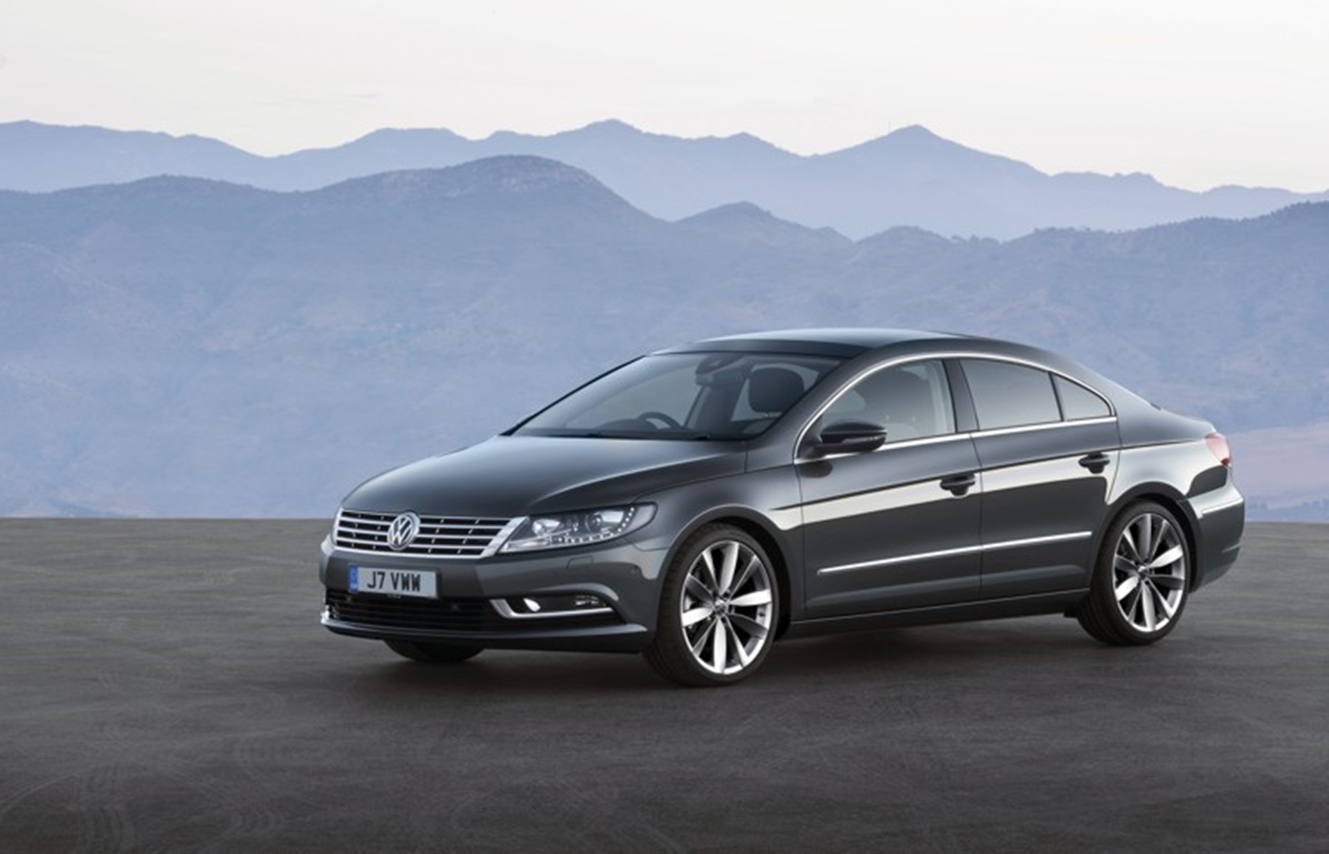NEW VOLKSWAGEN CC LUXURY MOTORING WITHOUT THE LUXURY PRICETAG