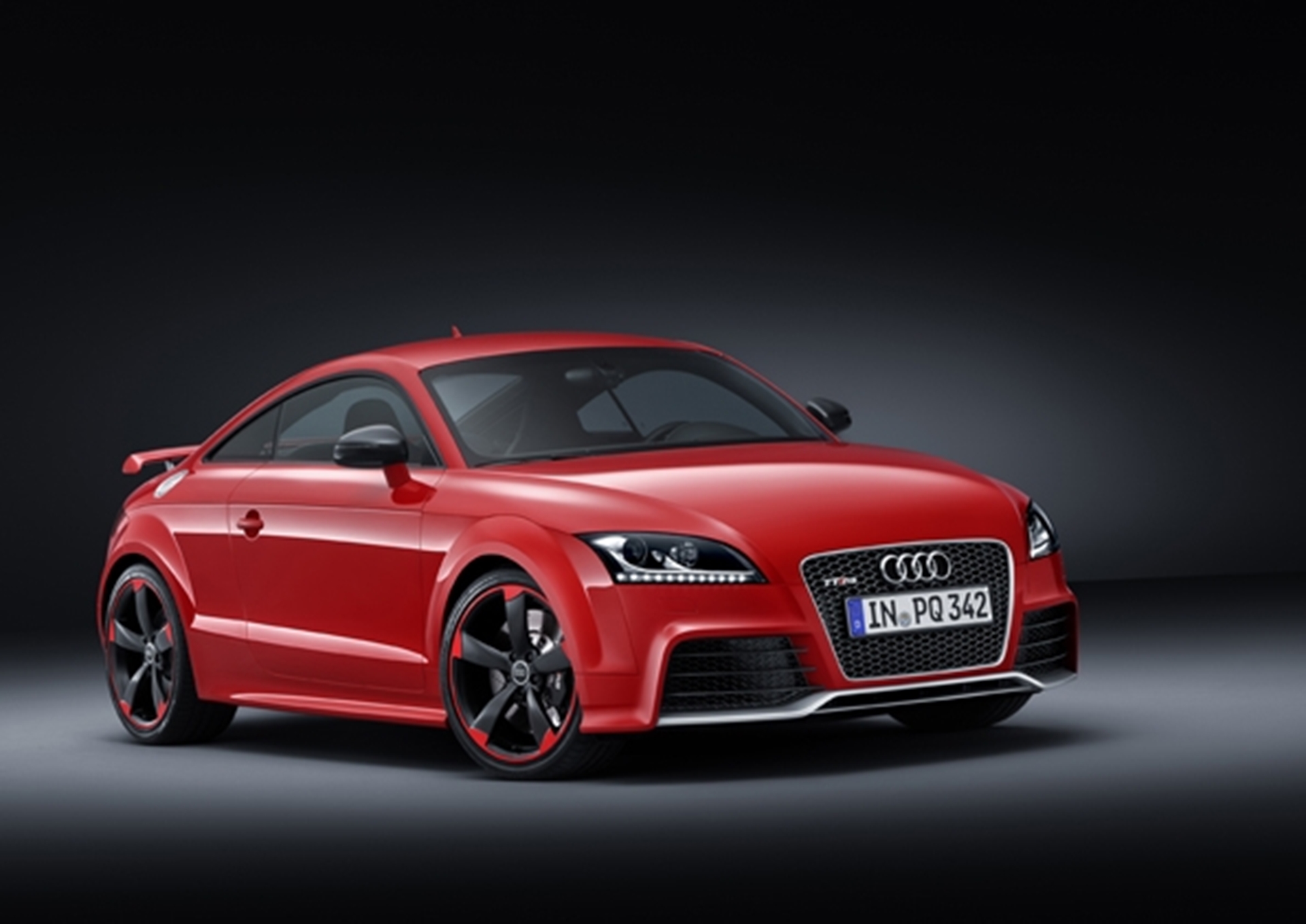 Even more dynamic: the Audi TT RS plus